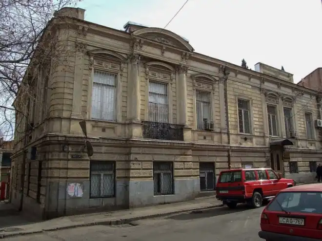 Ալեքսանդր Մանթաշեանցի Թիֆլիսի տունը՝ ծախու