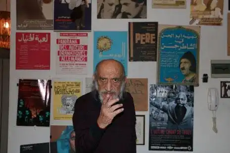 Իր պառկած տեղէն կը լսէ՞ արդեօք այն ծափահարութիւնները, որոնք կը պայթէին անոր սարքած իւրաքանչիւր թատրոնի աւարտին