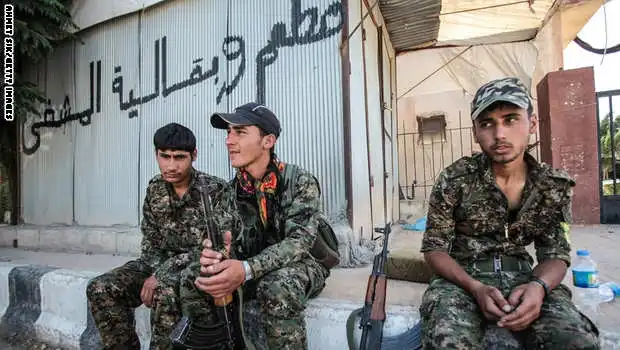 Սուրիոյ   քիւրտերը  «ռուսական    մուրճ»ին  եւ  «ամերիկեան  սալ»ին  միջեւ