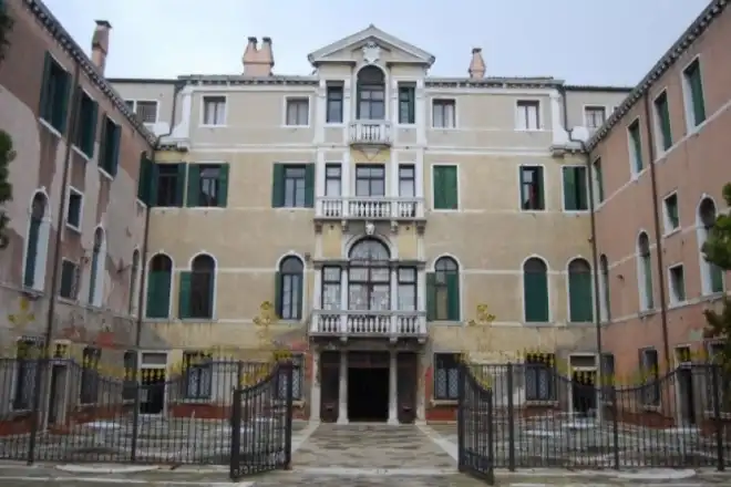 Գրիգոր Զոհրապ. Սամուէլ Մուրատի կտակն ու Մխիթարեան միաբանութիւնը օրէնքի առջեւ