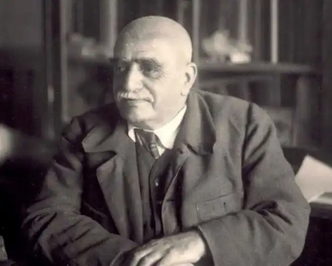 Քարացած ճարտարապետութեան երգիչը