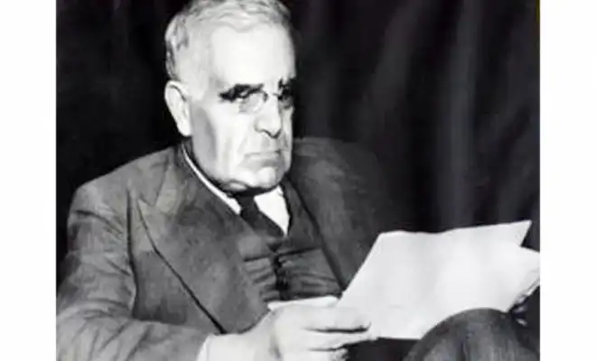 Շաւարշ Միսաքեան. Մայիս 1