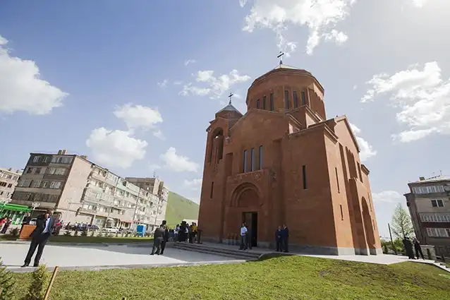 Աղօթք Առ Աստուա՞ծ Թէ՞ Առ Բարերար.  Աւետիս Ռազմիկ