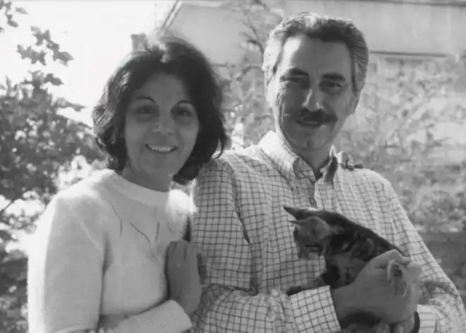 Զահրատի Կիկօն եւ արուեստագիտուհի Նաիրան