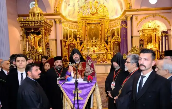 Տ. Սահակ Բ. Պատրիարք՝ չորս ճանապարհներու սրբազան ուղեւորը