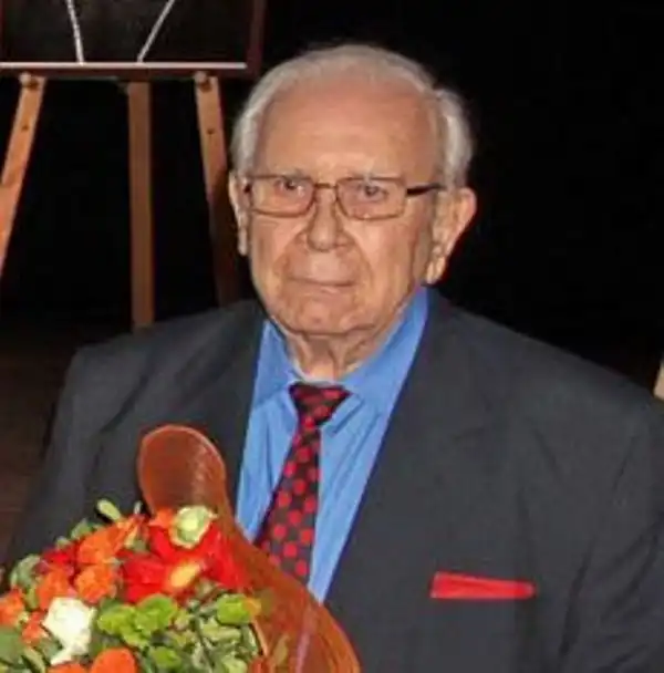 Թատրոնի նուիրեալ մըն ալ հեռացաւ. Գրեց՝ Զաւէն Պաաքլինի