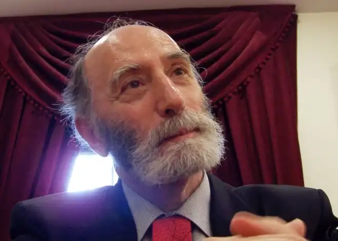 Անընդունելիի, անդիմադրելիի եւ անզօրութեան խաչմերուկին. Արա Գօչունեան