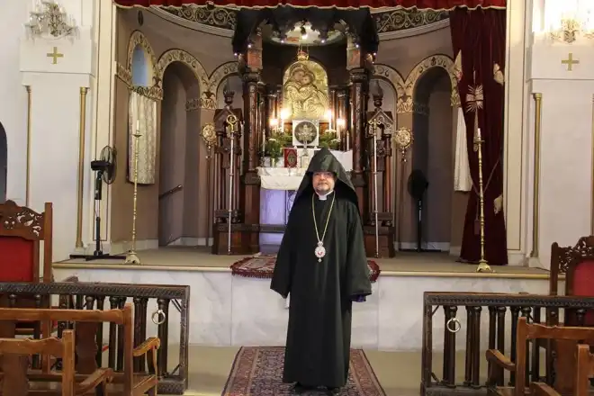 «Արդ նոր բացուող այս ամսուան առաջին օրէն եկէք որոշենք փոխել մեր ընթացքը»