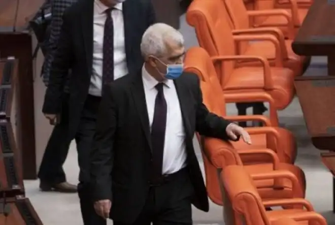 Նախօրօք իրաւասութիւններէ զրկուած քիւրտ գործիչը ձերբակալուեցաւ