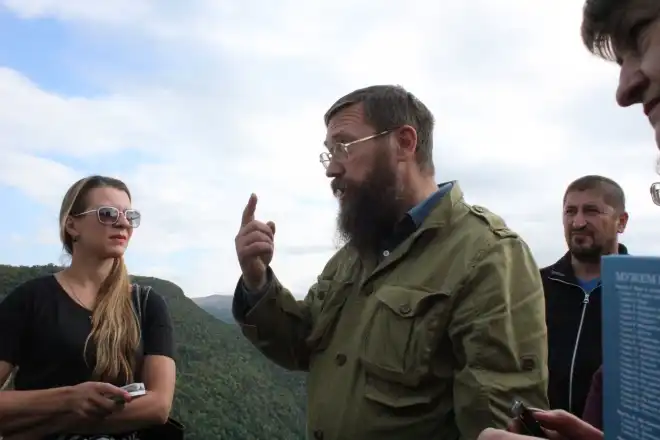 Գերման Ստերլիգովը Ջդրդուզում մասնակցել է կնոջ ստեղծած հագուստների ցուցադրությանը (լուսանկարներ)