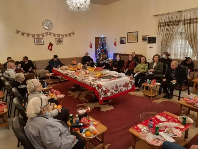 Տօնական ճաշկերոյթ՝  Իրաքի Ազգային ծերանոցին մէջ