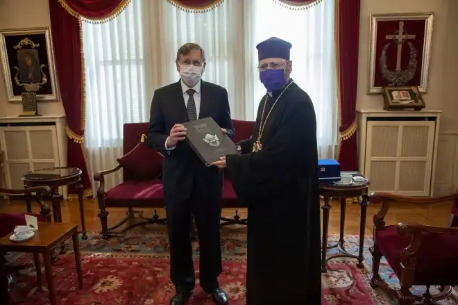 Թուրքիոյ  մէջ Ամերիկայի  դեսպան ՝ Տէյվիտ Սաթըրֆիլտ այցելած է  Պոլսոյ  Հայոց Պատրիարքարան