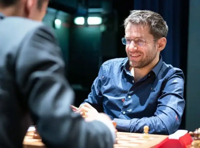 Վերջին օրերու խօսակցութեանց լոյսին տակ Լեւոն Արոնեան հանդէս պիտի գայ յայտարարութեամբ