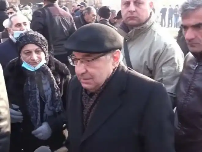 Մինասեանի կատարած բացայայտումը հաղորդում է դաւաճանութեան մասին. Վ. Մանուկեան