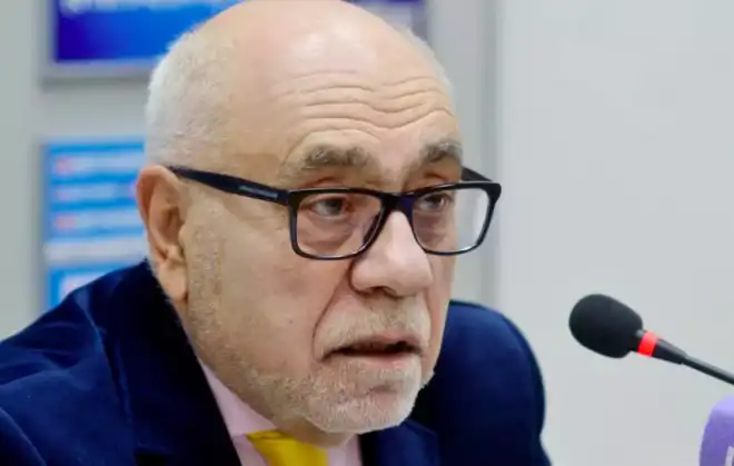 Դեսպան  Արման  Նաւասարդեան զոհ՝  «Քորոնա»ի