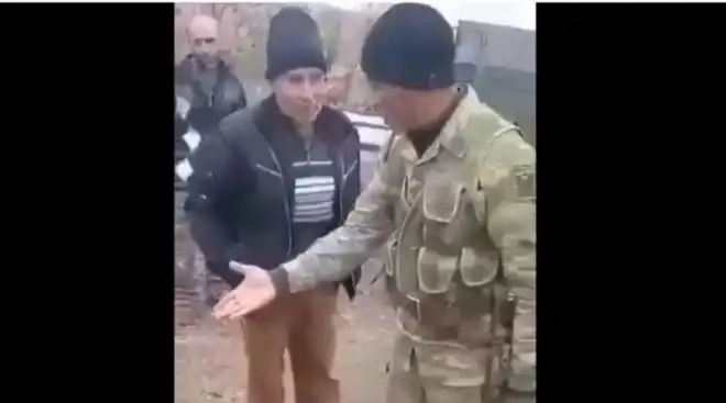 Բառիս բուն իմաստով անտէր. Արցախցիները իրենց խնդիրները կը լուծեն Ատրպէյճանցի զինուորներուն հետ