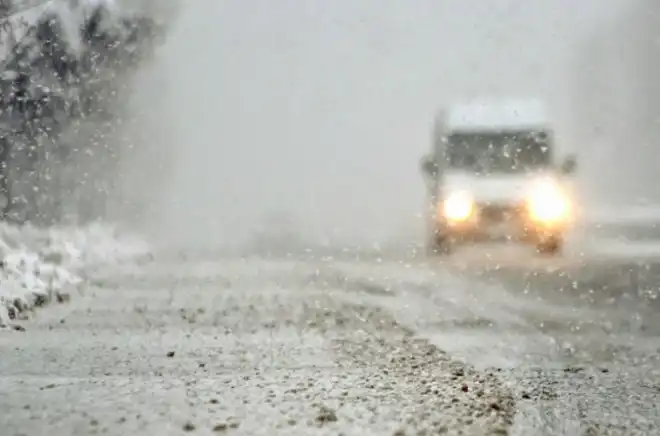 Հայաստանի կարգ մը շրջաններուն մէջ ձիւնաբուք է