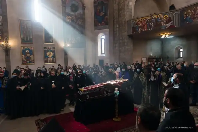 Կատարուեց Տ. Սեպուհ արքեպիսկոպոս Չուլջեանի  յուղարկաւորութեան արարողութիւնը