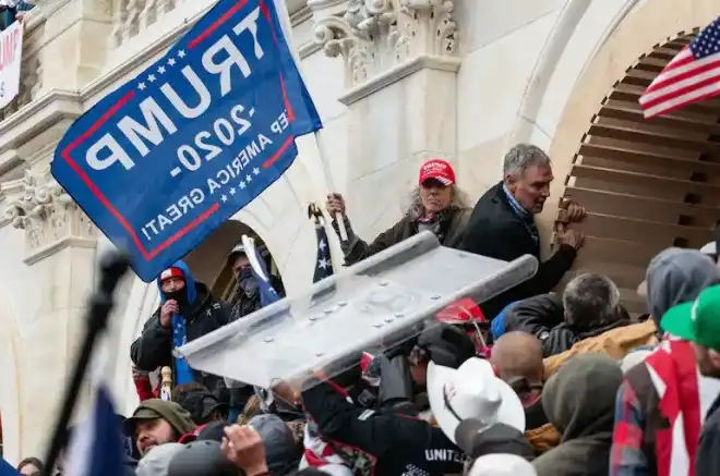 ԱՄՆ-ի  մէջ մեծ ցոյցերու պատրաստութիւն