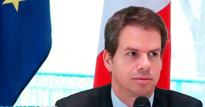 Ապրիլ խաղաղութեան մէջ. Ֆրանսայի դեսպանին գրառումը