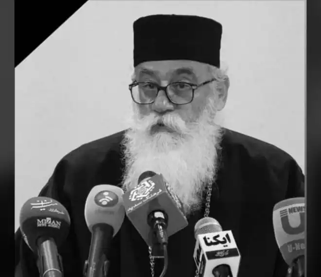 Թեհրանի  եկեղեցոյ հովիւ՝ Տ. Կոմիտաս Աւ. Քհնյ. Ղարախանեանը զոհ ՝ «Քորոնա»ի