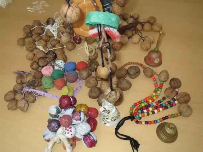 Մոտենում է Ավետիսը. Ավետիսի խաղեր. Տեսանյութ