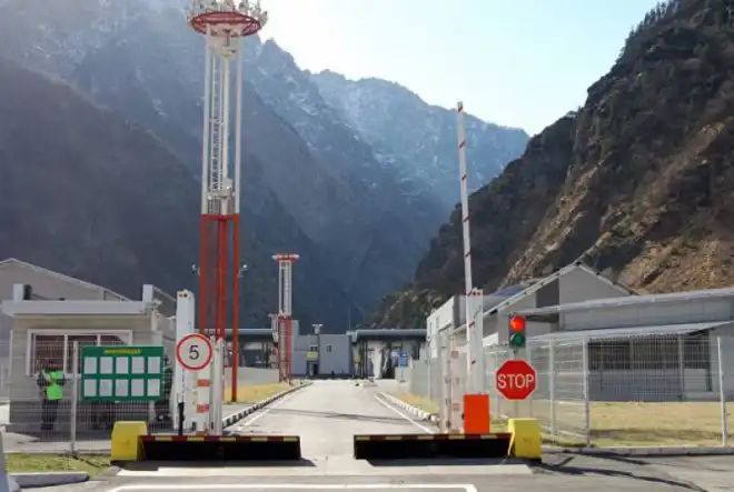 Վրացիք մտադիր են ցամաքային սահմանները վերաբանալ