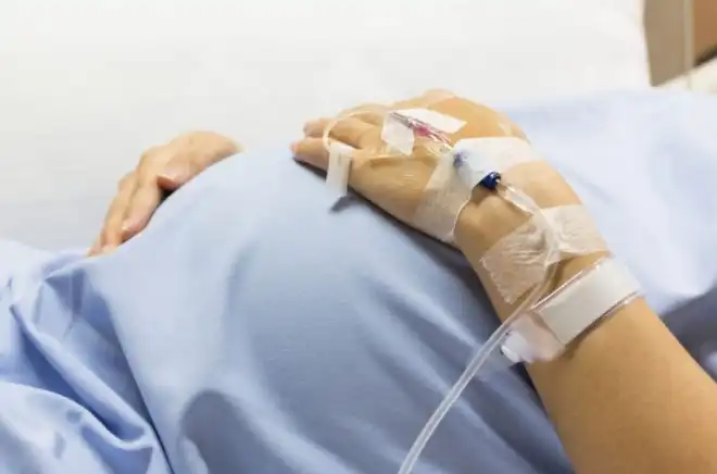 Հայաստանի  մէջ.  34-ամեայ յղի կինը զոհ՝ «Քովիտ»ի