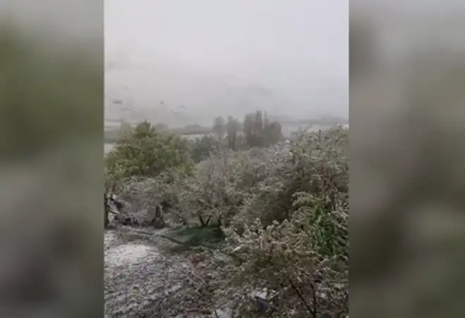 Ճամբարակի մէջ նոյնպէս ձիւնաթափ