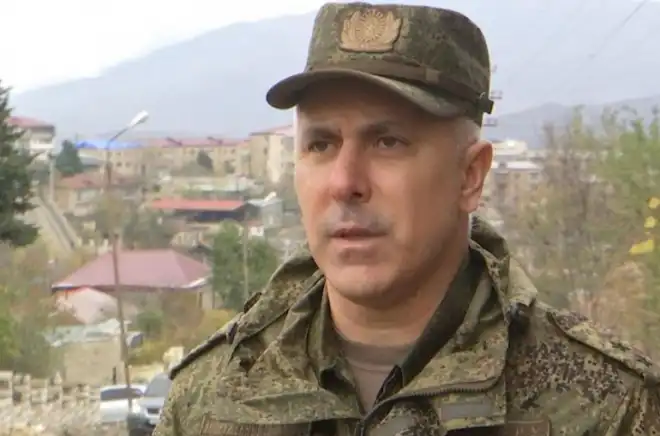 Նախնական   տեղեկութիւններով  ատրպէյճանցիք  պէտք  է  ետ    քաշուին. Զօր.  Մուրատով