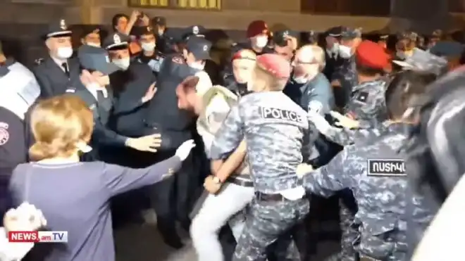 Երէկ բերման ենթարկուածներուն մեծ մասը ՀՅԴ-ի անդամներ եւ Արցախի մէջ կռուողներ եղած են