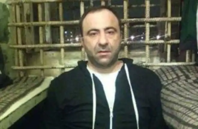 Ռուսաստանի մէջ ատրպէյճանցի մը սպաննած Արման Առաքէլեանը փոխադրուած է Հայաստան