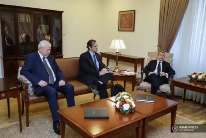 Մինսքի խումբէն կոչ՝  «ազատ արձակել բոլոր  գերիները»