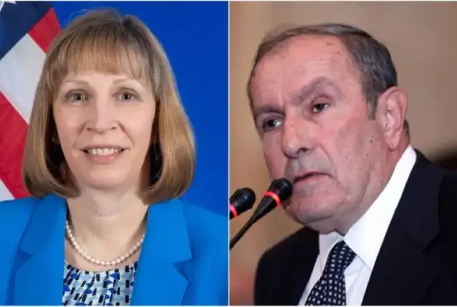 Տէր Պետրոսեան իր բնակարանին մէջ ընդունած է ԱՄՆ Դեսպանը