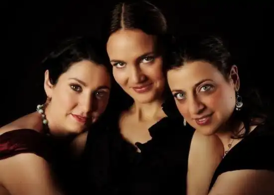 «Զուլալի» համերգները Կանադայում անցել են  լեփ-լեցուն դահլիճներում (տեսանյութ)