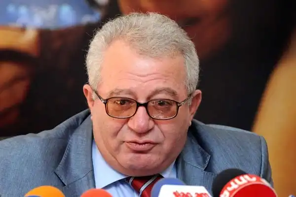 Կառավարութիւնը պարտաւոր էր յայտնել երաշտի  մասին եւ օգնել  քաղաքացիներուն... Փորձագէտ