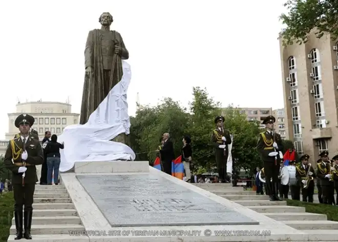 «Նացիզմի վերածնունդը» ռուս ծերակուտակականին յօդուածը Նժդեհի Երեւանի արձանին մասին