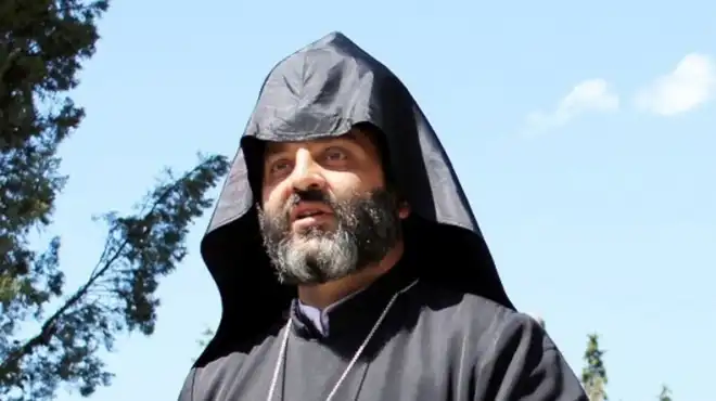 Խորհուրդ կու տայի նոյն յոխորտանքով խօսիլ, Ալիեւի եւ մեր թշնամիներուն մասին